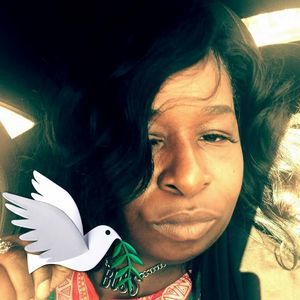 Meet your Posher, Candace